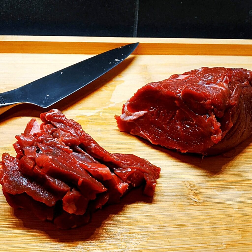 How To Slice Meat For Jerky. Put the meat into the freezer for 40 minutes, and slice 3 mm thick against the grain.